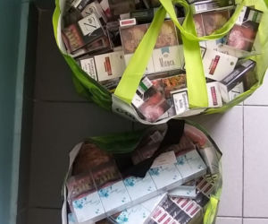 Dziesiątki tysięcy papierosów i kilogramy tytoniu – wszystko nielegalne. 35-latka wpadła na targowisku 