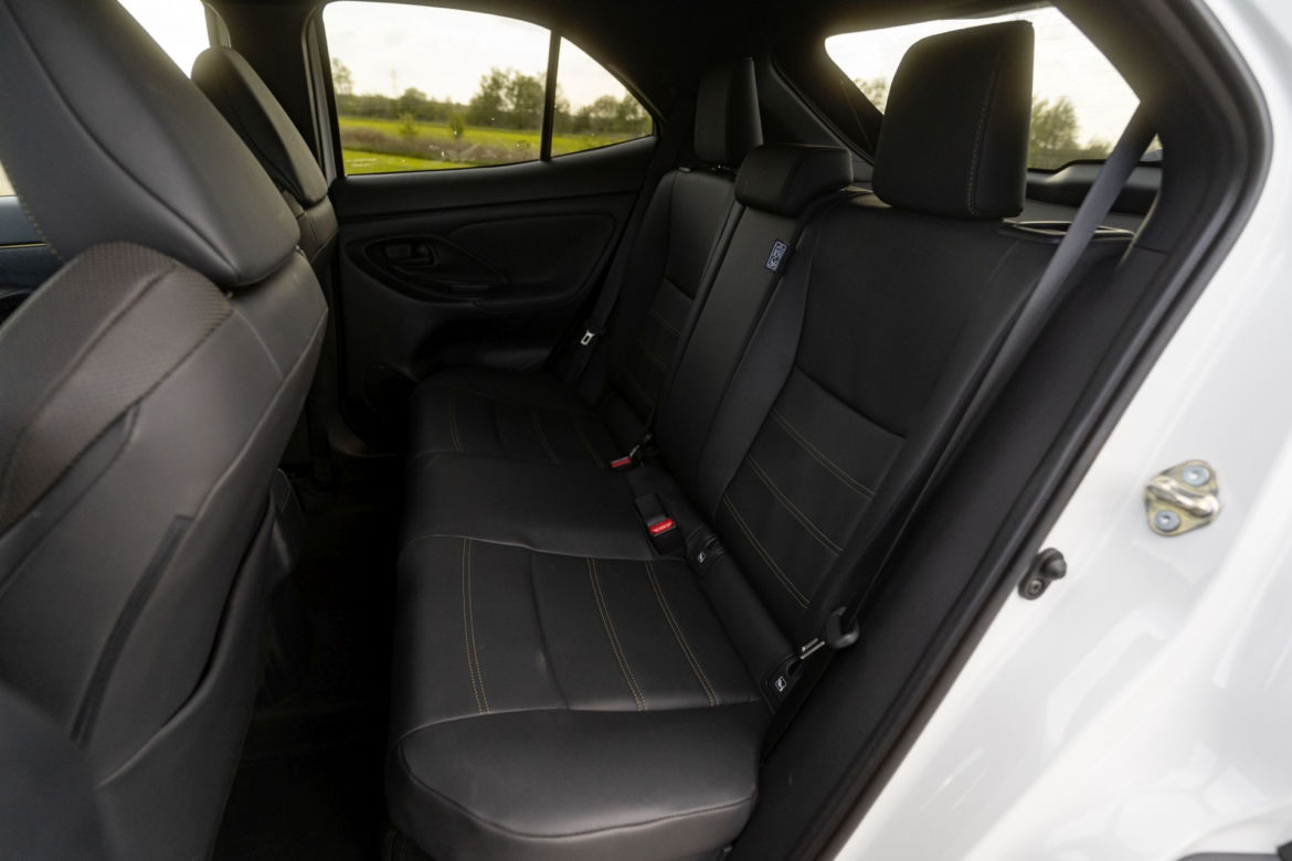 Toyota Yaris Cross Hybrid Dynamic Force AWD-i 116 KM e-CVT