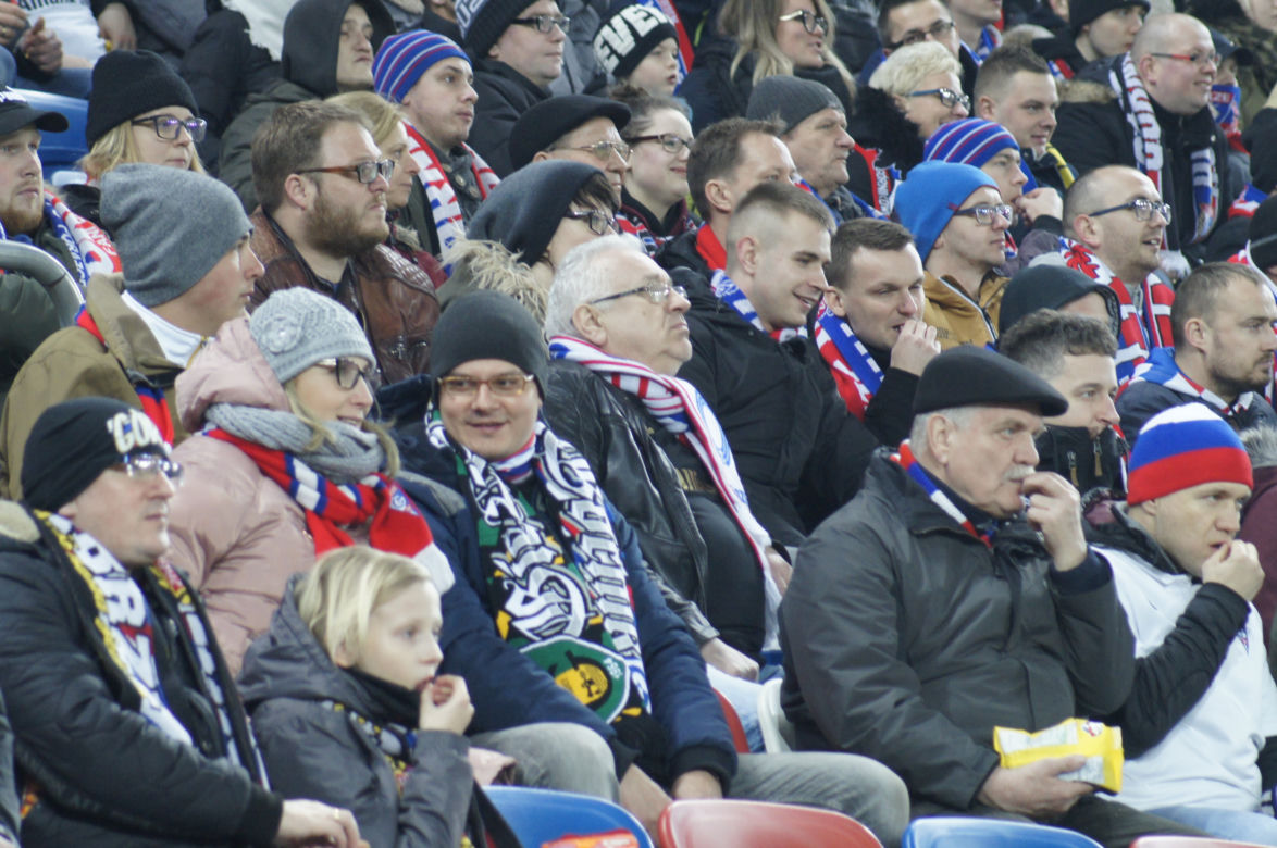 Górnik Zabrze - Lechia Gdańsk: Ponad 8 tysięcy fanów wspierało Trójkolorowych