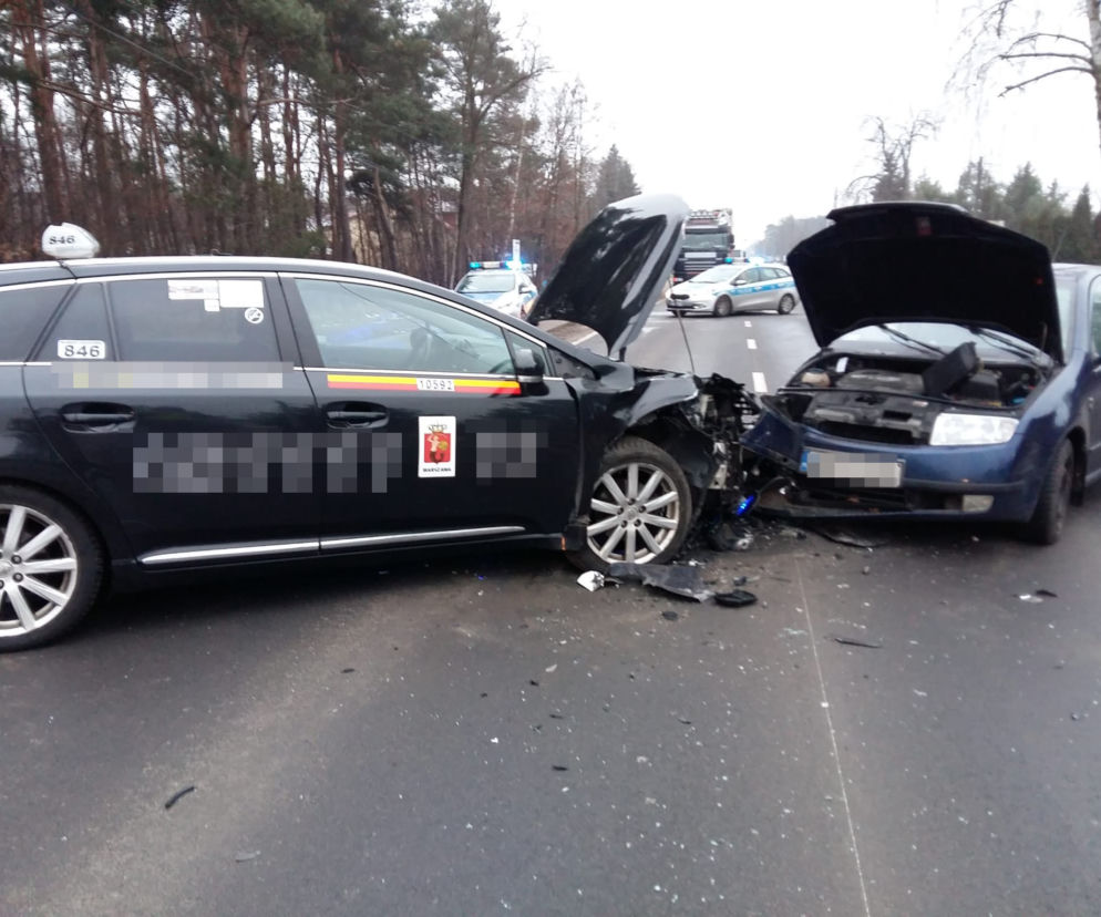 Demolka w Józefowie. Cztery osoby w szpitalu 