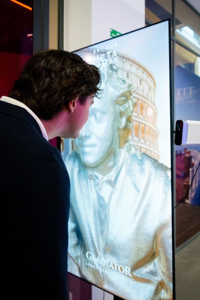 Bądź jak Gladiator lub odkrywca Titanica. Nowa atrakcja w Warszawie w Fabryce Norblina