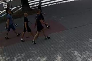 Gliwice: Sześciu zamaskowanych mężczyzn pobiło młodego chłopaka. Policja szuka ich od lipca