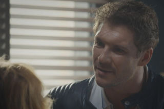 M jak miłość, odcinek 1901. Pani Ola (Ewa Kolasińska), Marcin (Mikołaj Roznerski)