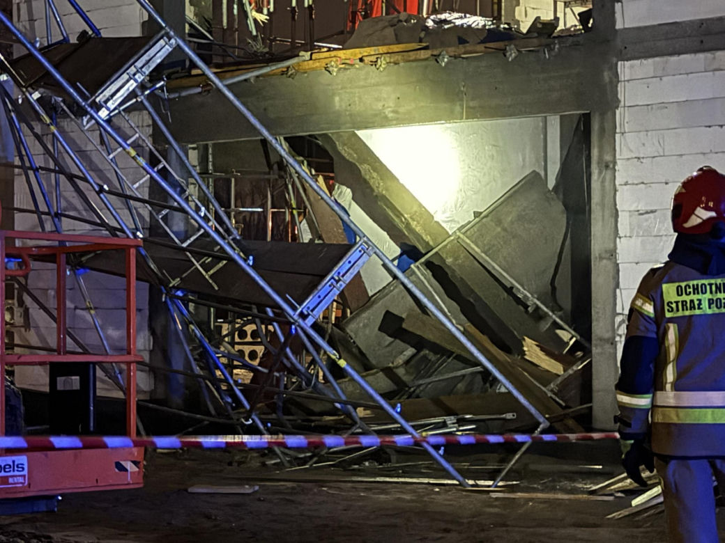 Zawalił się strop stacji uzdatniania wody! Trzy osoby poszkodowane