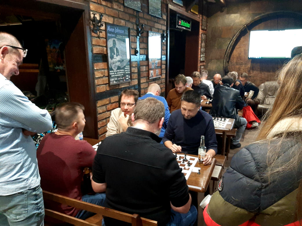Grand Prix Hard Rock Pubu Pamela w Szachach Błyskawicznych. Pierwsza runda jesiennych rozgrywek