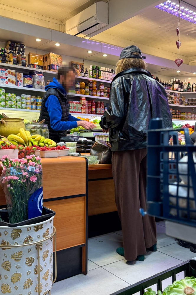 Agnieszka Fitkau-Perepeczko  na bazarku