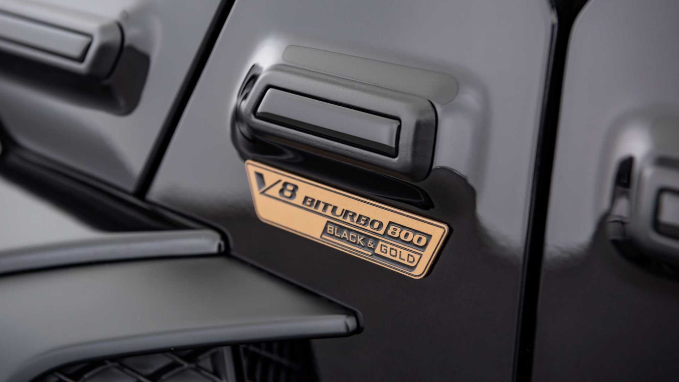Brabus 800 "Black and Gold Edition"