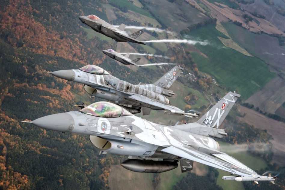 F16 i F-35 nad Malborkiem