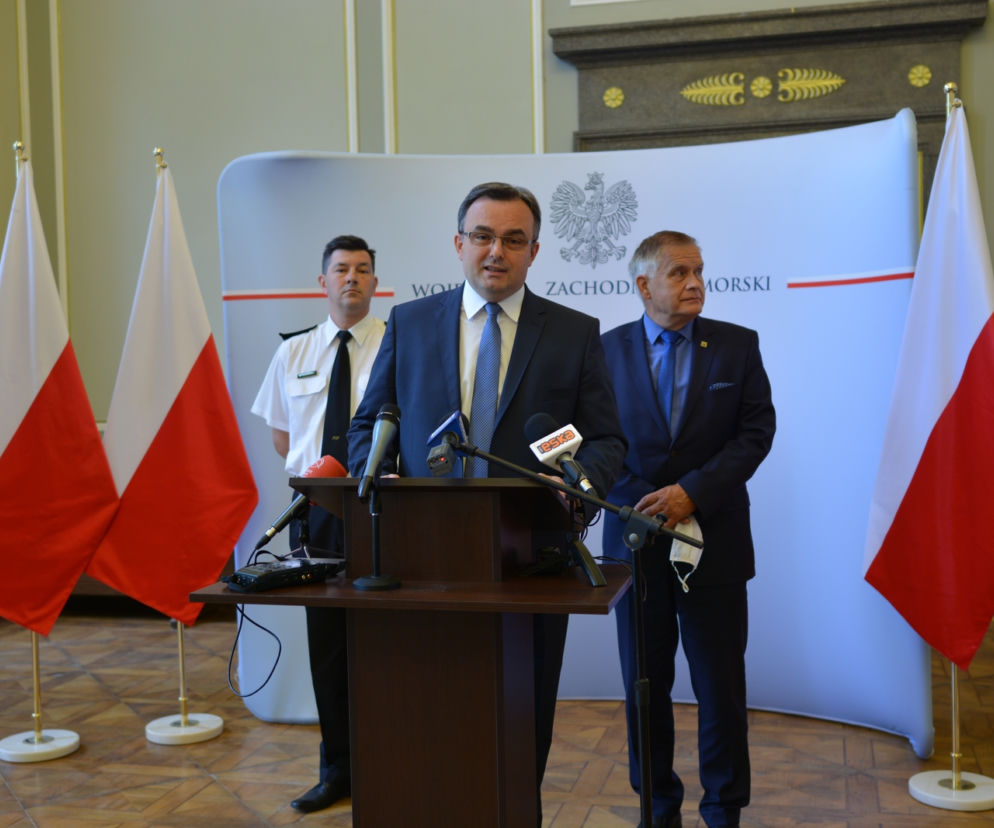 Wspierajmy strażaków - idźmy na wybory - mówi zachodniopomorski wojewoda Tomasz Hinc