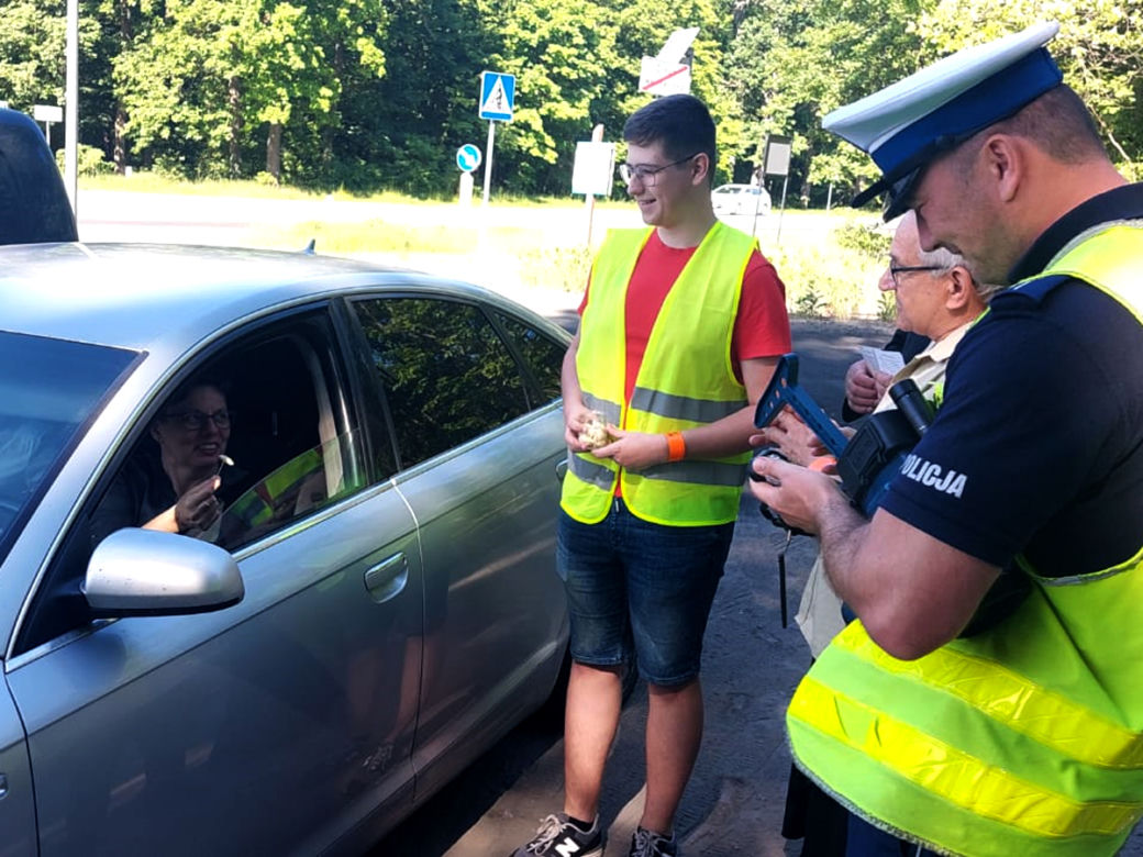 Policja i czosnek