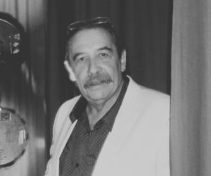 Założyciel kultowej polonijnej galerii nie żyje. Polonia opłakuje „Wiecha”