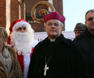 Abp Henryk Hoser nie żyje