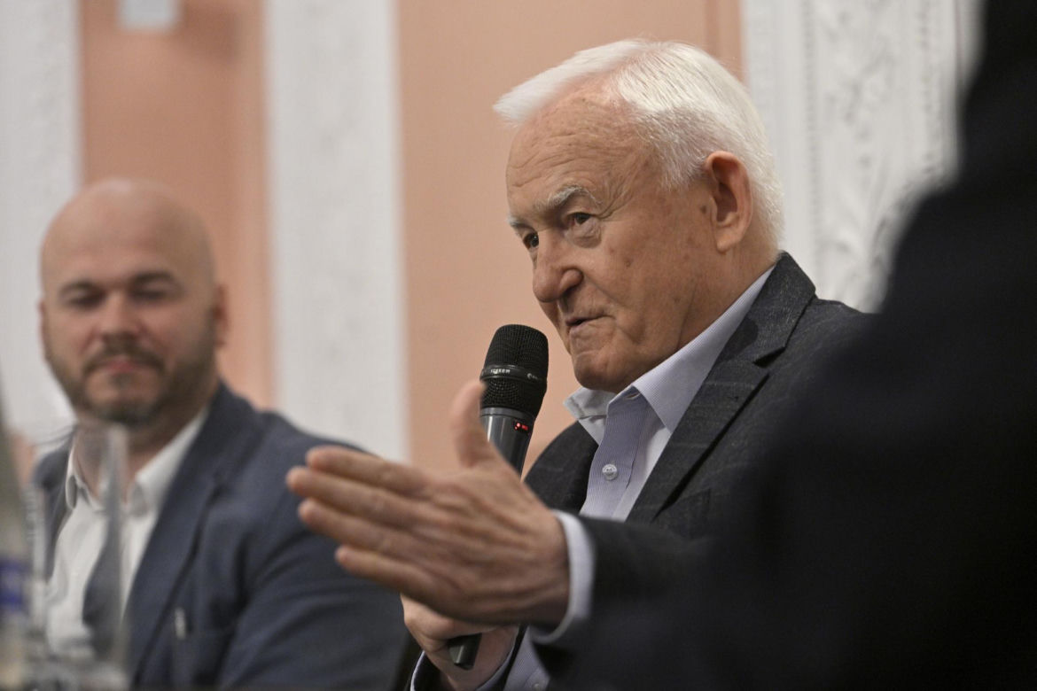 Spotkanie autorskie dotyczące książki "Alfabet Millera"
