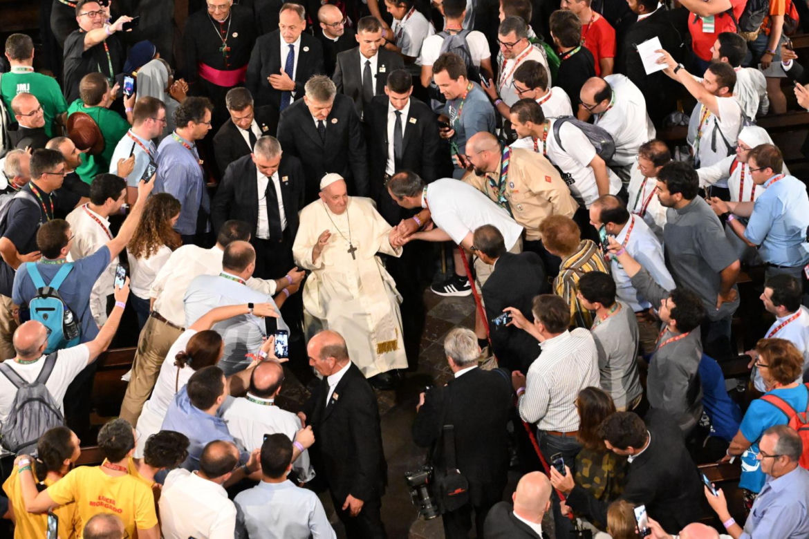 ŚDM 2023 w Lizbonie. Tłumy wiernych i wielka spowiedź. Podczas, której obecny jest Papież Franciszek