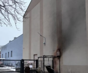 Łódź. Lodówka społeczna Caritasu spłonęła. Komuś bardzo przeszkadzała 