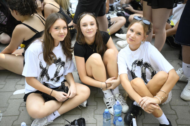 Drugi koncert The Weeknd w Warszawie. Najwierniejsi fani nie przestraszyli się morderczego upału. Znajdź się na zdjęciach