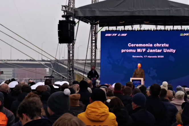 Chrzest promu Jantar Unity