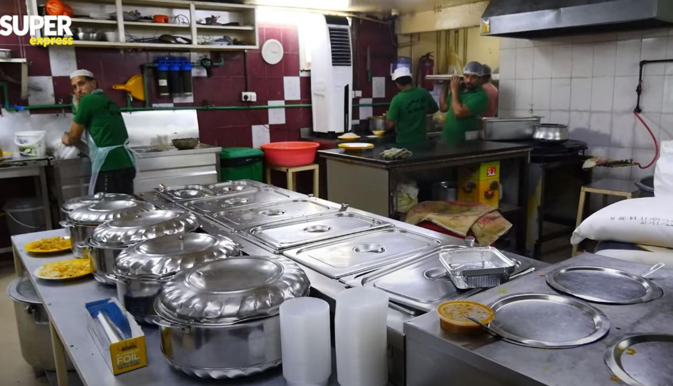 Test najtańszej restauracji w Katarze 