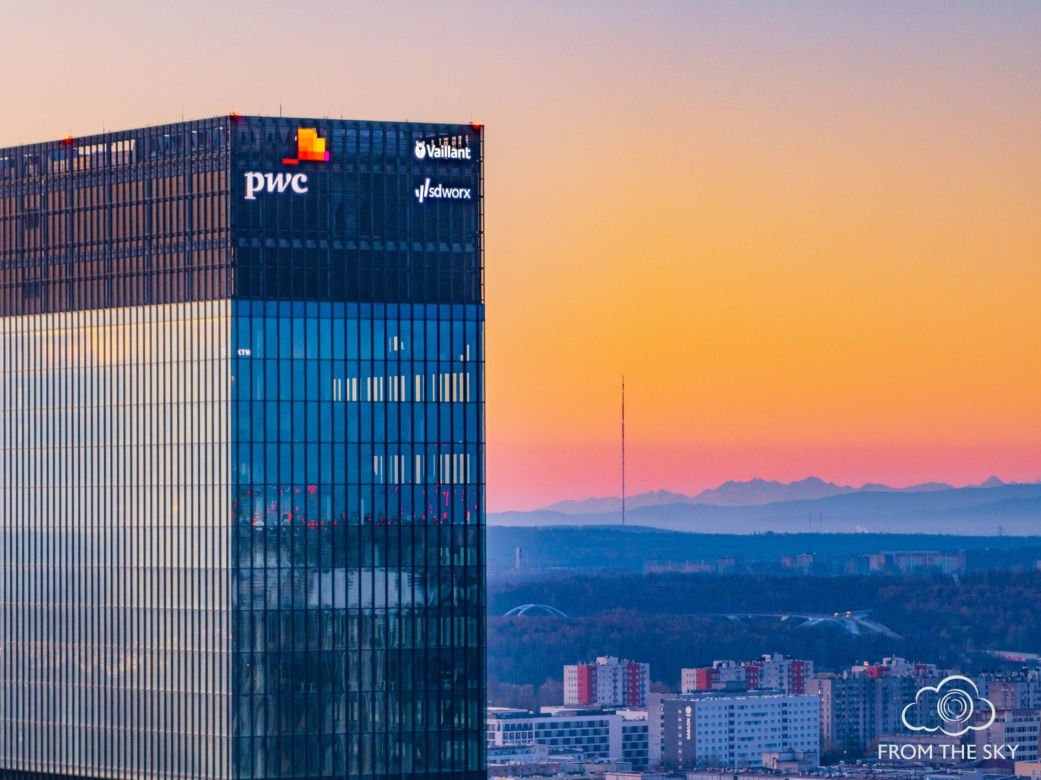 Tatry widziane z Katowic przed świtem
