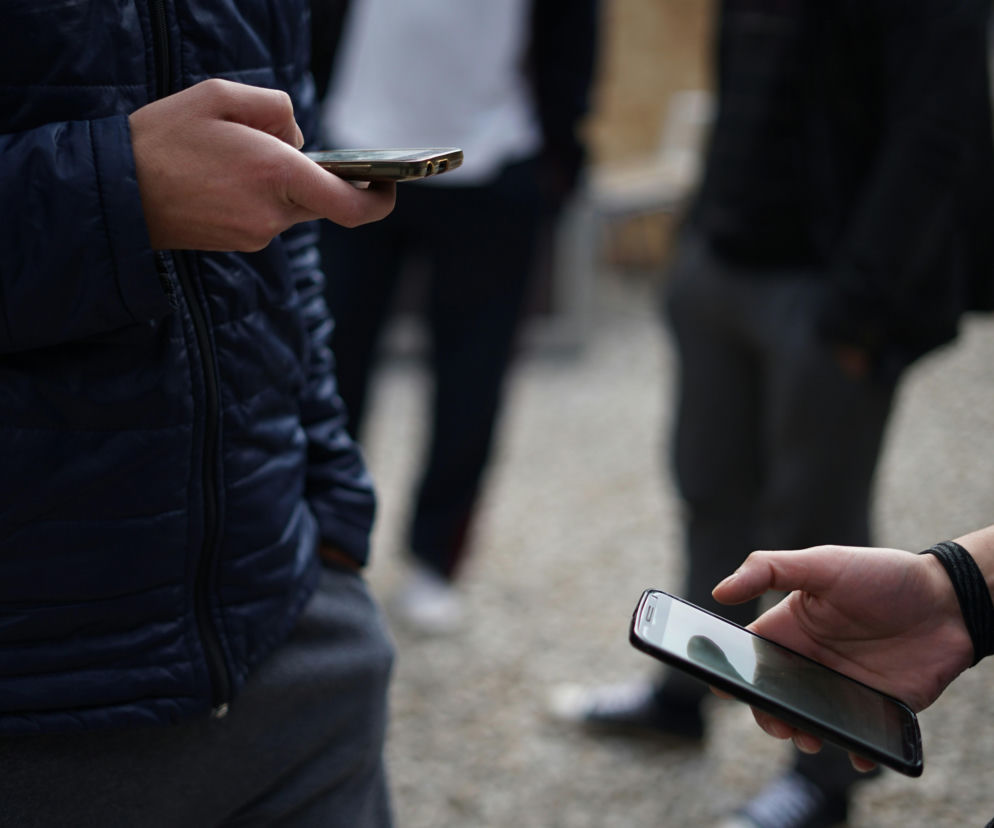 Platformy społecznościowe zamykają konta nieletnim. W grudniu wejdzie zakaz 