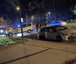 Nocny pościg jak z filmów akcji na ulicach Warszawy. Policjanci nie mogli dogonić mężczyzny