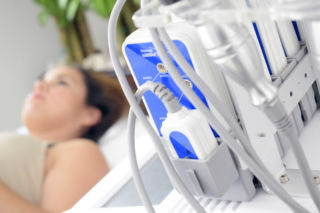 Cichy zabójca kobiet. Dlaczego rak jajnika wciąż wygrywa z czujnością pacjentek?