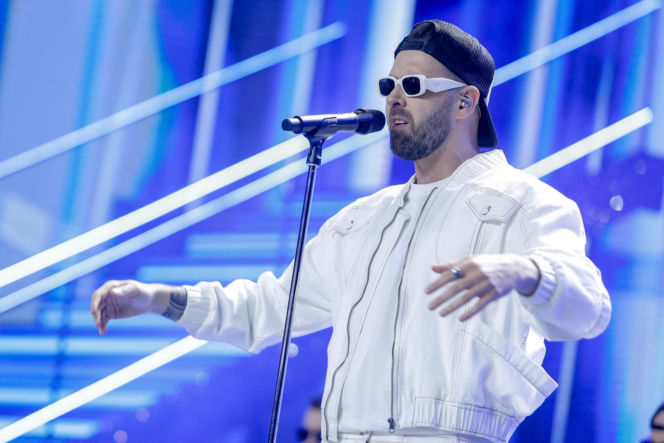 Grzegorz Hyży kiedyś i dziś. Od skromnego chłopaka z "X Factora" do ikony męskiego stylu