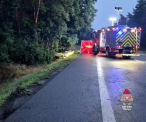 Tragiczny wypadek w Brzozie. Nie żyje 19-latka, kierowca BMW w szpitalu