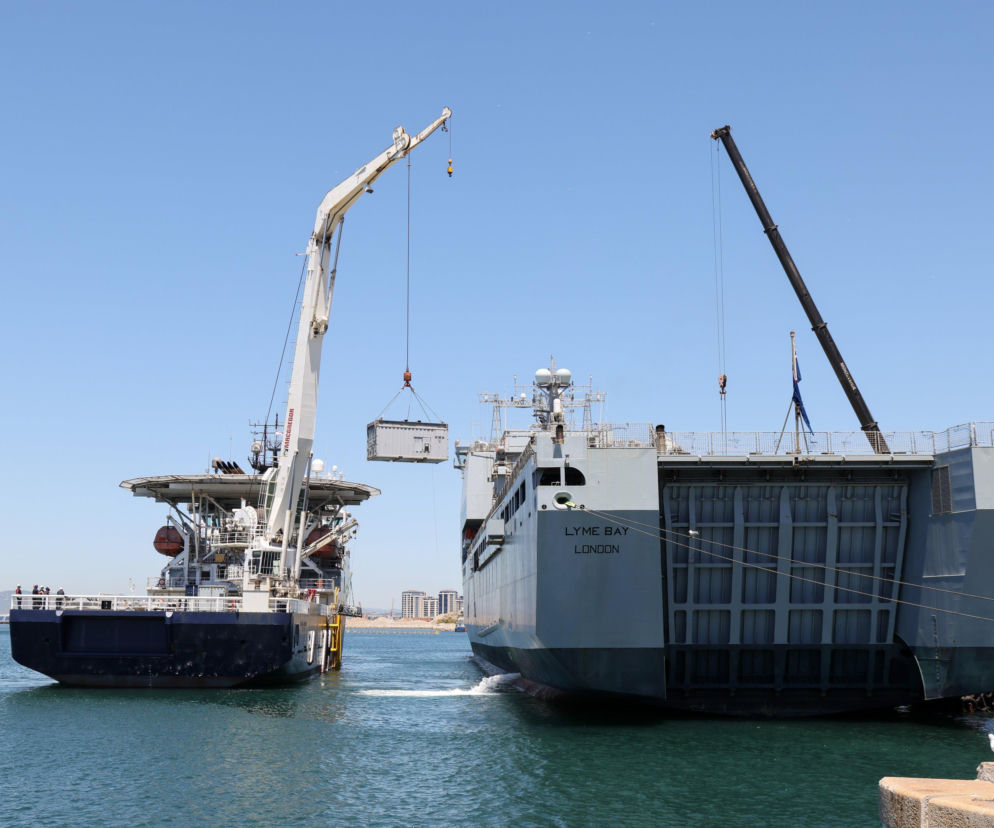 HMS Stirling Castle na Gibraltarze. Dostawa zdolności przeciwminowych