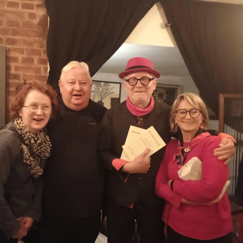 Polski teatr z Niemiec w Chicago. Rozmowa z Czesławem Gołębiewskim