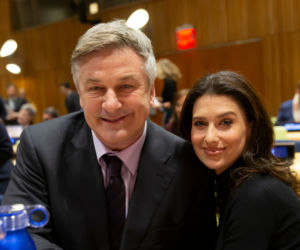 Żona gwiazdora udawała Hiszpankę! Skandal w Hollywood