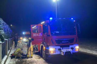 Duże straty po pożarze w spiżarni w domu w gminie Rydzyna koło Leszna