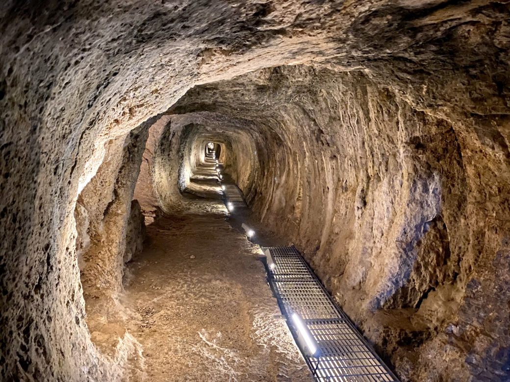 Wyspa Samos - atrakcje. Tunel Eupalinosa