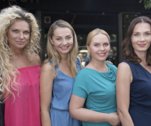 PrzyPrzyjaciółki, sezon 10, Anka (Magdalena Stużyńska), Inga (Małgorzata Socha), Zuza (Anita Sokołowska), Patrycja (Joanna Liszowska)