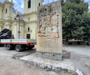 Pomnik na Rynku w Starym Fordonie zmienił lokalizację! Gdzie teraz stoi?