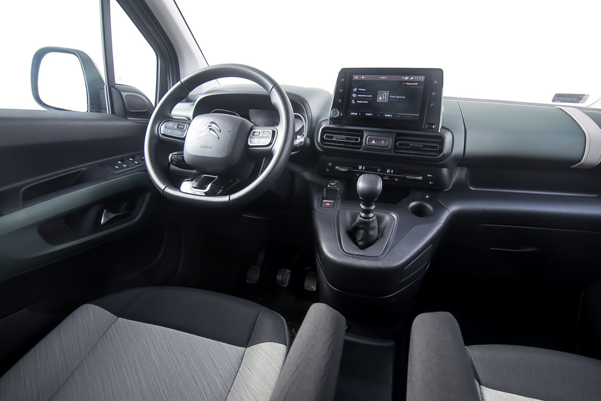 Citroen Berlingo Shine 1.5 BlueHDI 130 KM 6MT