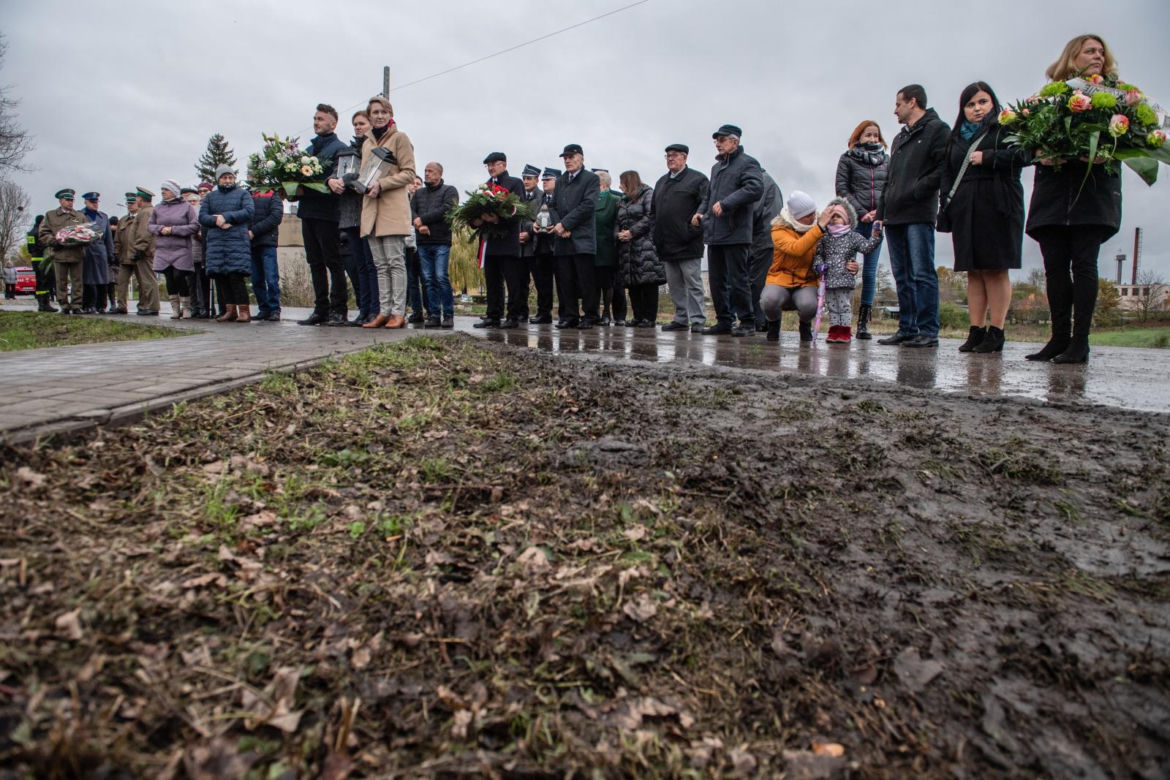 Rok od tragedii w Przewodowie. Odsłonięto tablicę