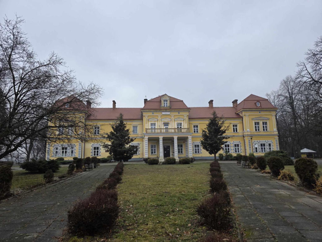  Zespół Pałacowo-Parkowy w Wysocku