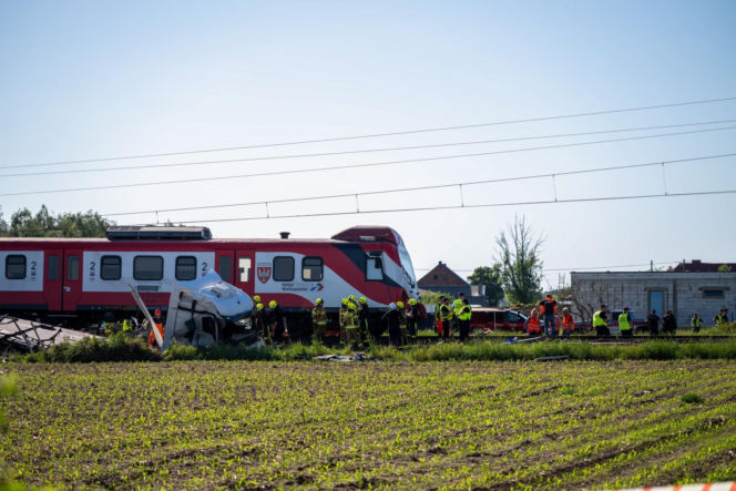 Wypadek na przejeździe kolejowym