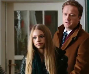 Przyjaciółki 3 sezon odcinek 31. Julka (Nicole Bogdanowicz), Paweł (Bartłomiej Kasprzykowski)