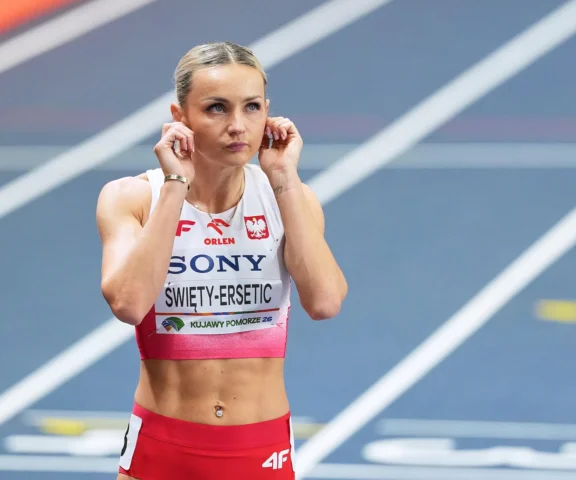 Wysyłają mnie na emeryturę. Justyna Święty-Ersetic odpowiedziała medalem! 