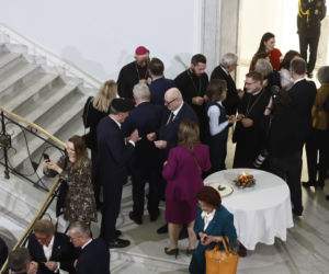 Połamali się opłatkiem w Sejmie