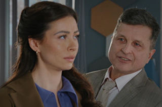 M jak miłość odc. 1945. Joanna (Dominika Sakowicz), lekarz Wojtek (Józef Hamkało)