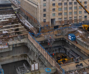 Łódzki Dom Kultury - wciąż jest częścią placu budowy