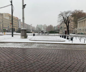 Spadł pierwszy śnieg! Zobacz jak wyglądają ulice Poznania