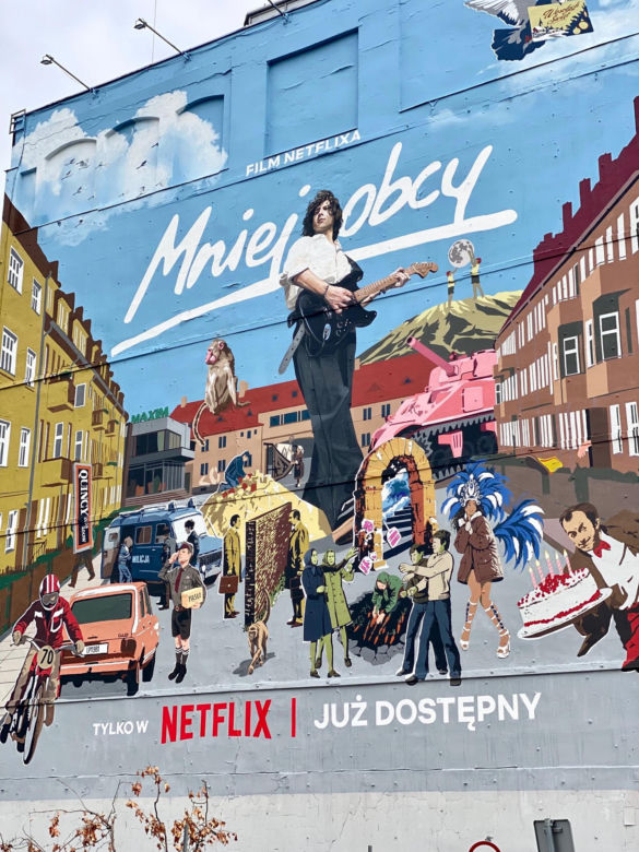 Wyjątkowy mural powstał we Wrocławiu! Wizualny hołd dla Jana Borysewicza z okazji sukcesu "Mniej obcego"