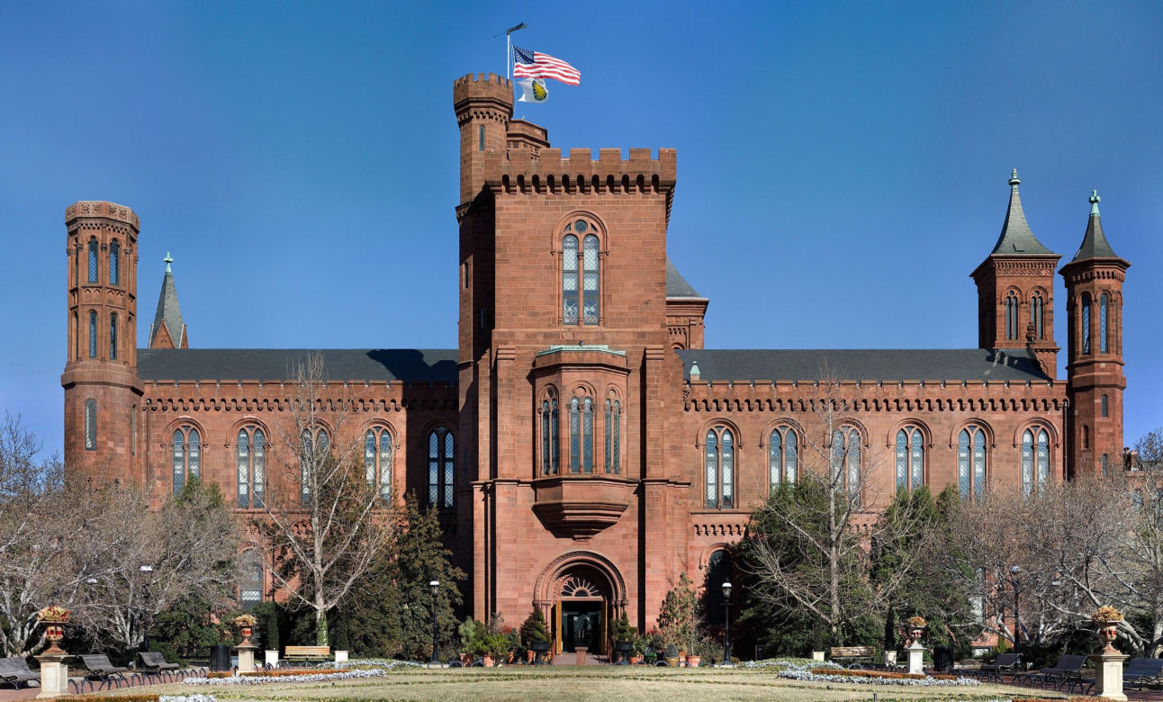 8. Zamek Smithsonian, Waszyngton, USA 