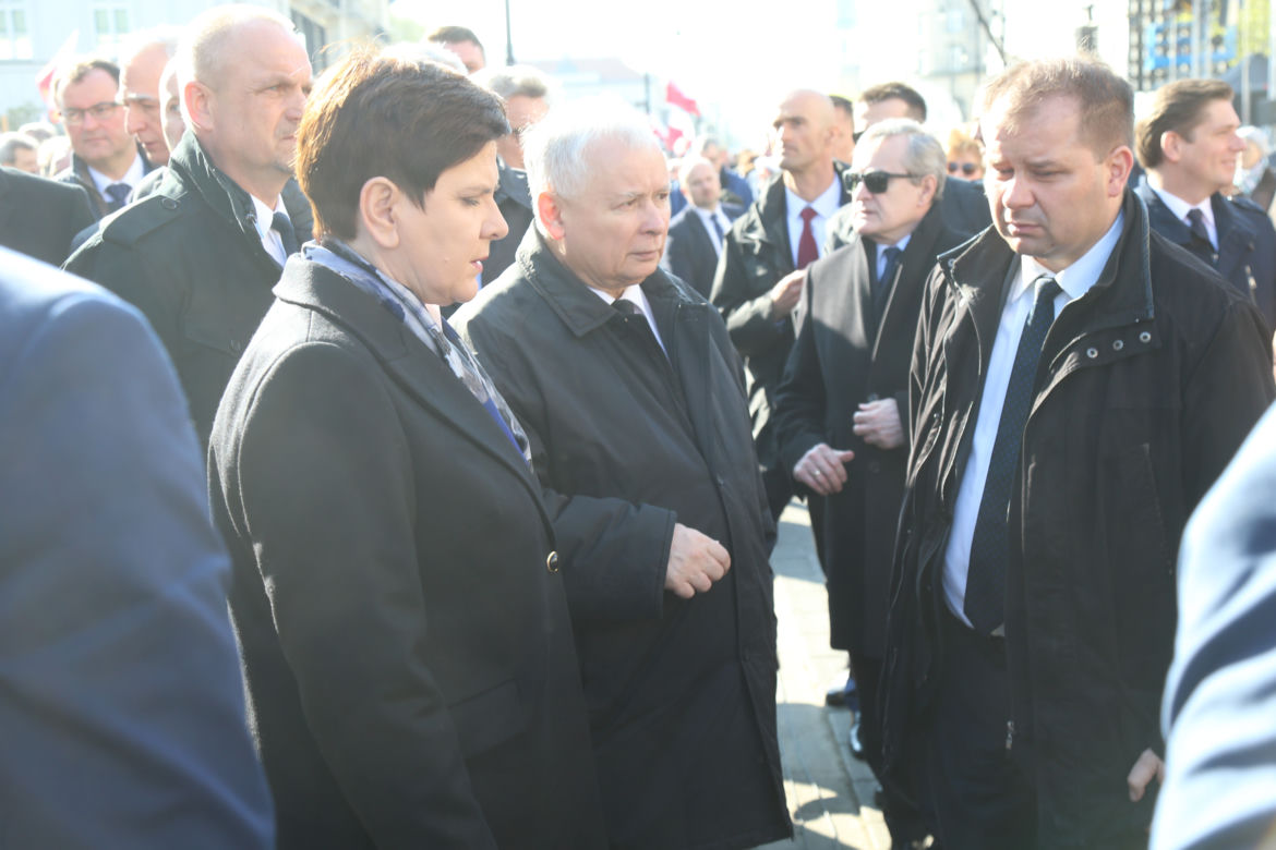 Apel Pamięci przed Pałacem Prezydenckim