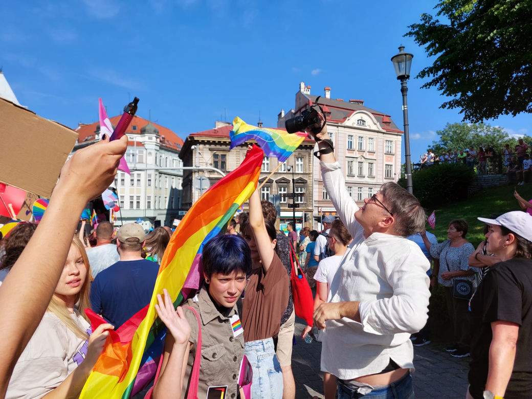 Marsz Równości w Bielsku-Białej przeszedł przez miasto w asyście policji