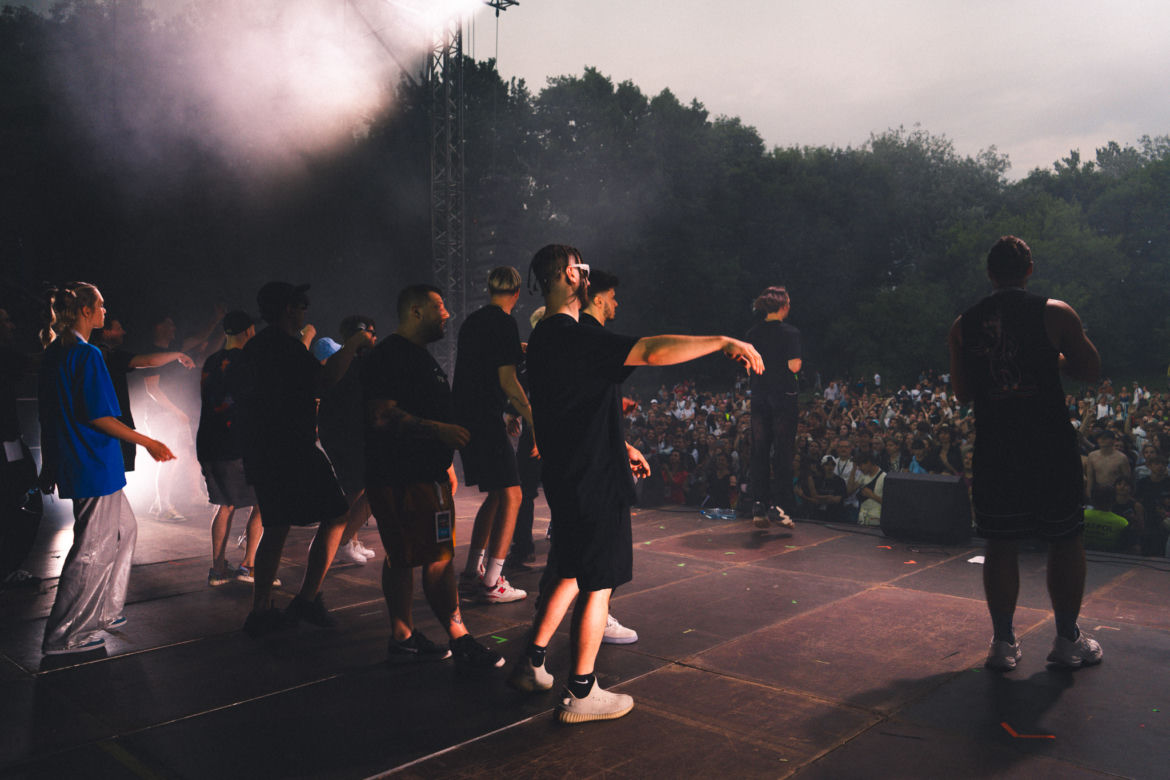 Young Leosia zagrała odlotowy koncert na zakończenie roku szkolnego